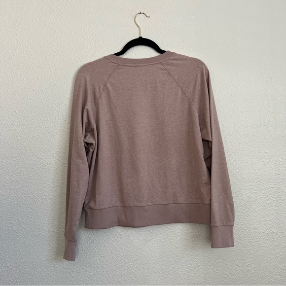 Vuori Long Sleeve Halo Crew - Picture 7 of 8